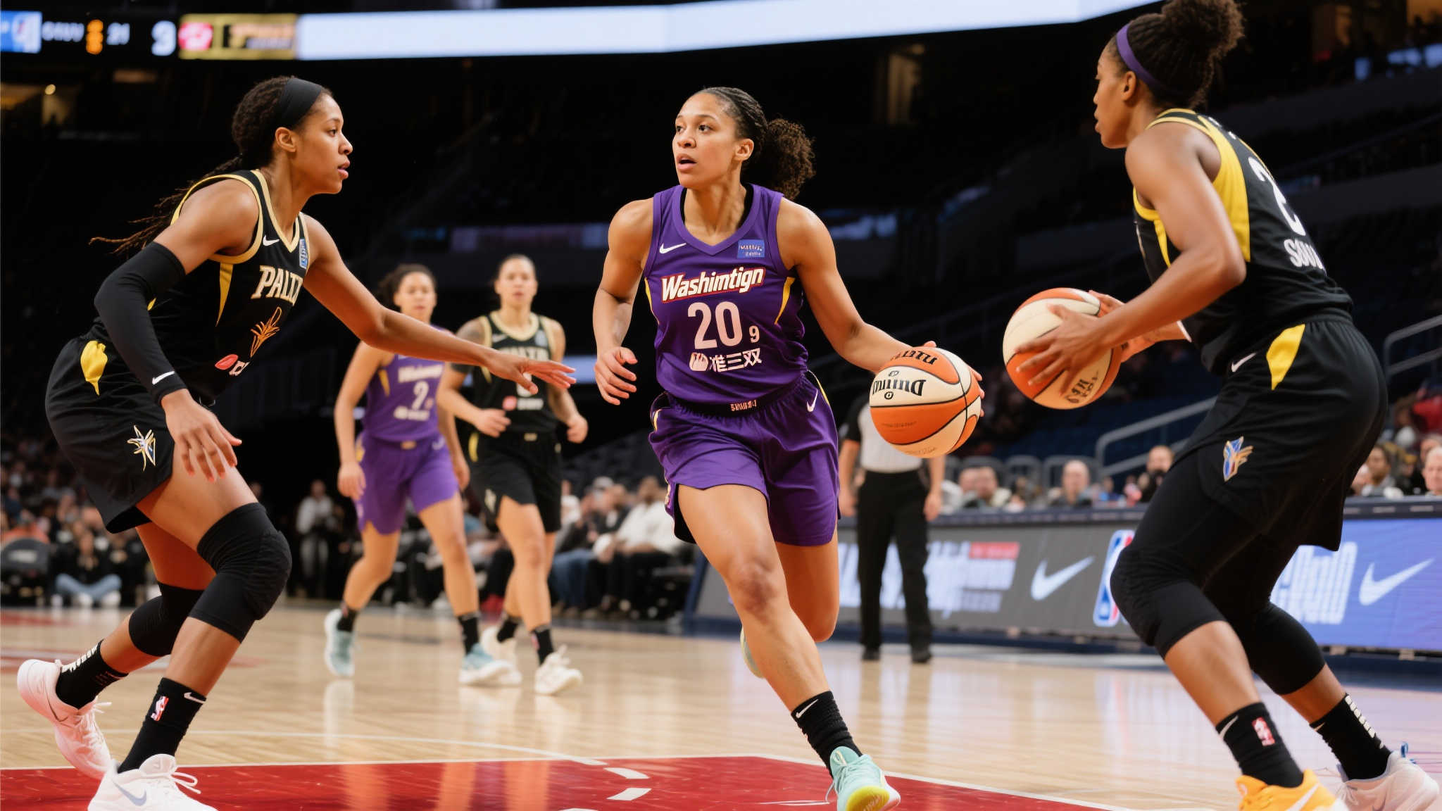 佩吉全能发挥难救主 飞翼不敌神秘人李月汝贡献6+3 华盛顿神秘人在进攻端展现了出色团队配合,全队多点开